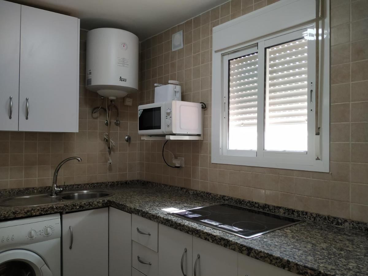 Apartamento Torres19 เซบีญา ภายนอก รูปภาพ